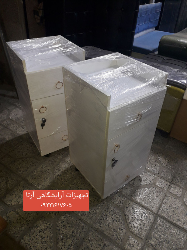 ترولی چوبی دوکشو یک درب ابعاد ۴۰ ×۴۰ ارتفاع ۸۰