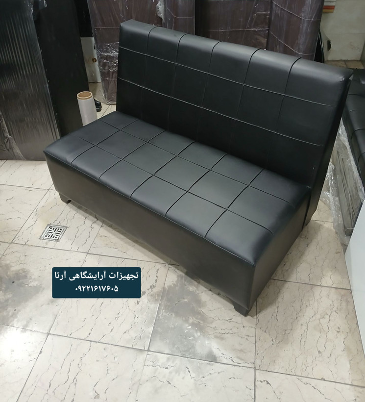 مبل گیم نت سه نفره ابعاد۷۰×۱۲۰ کلاف چوب نشیمن اسفنج مبلی